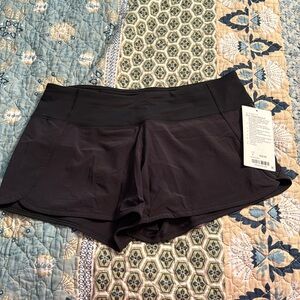 NWT Lululemon Run Times Short II